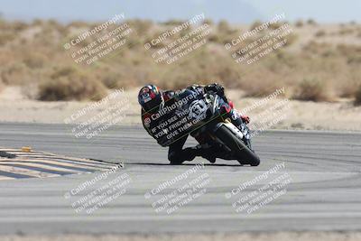 media/Oct-04-2025-CVMA (Sat) [[408bcdd6e4]]/Race 4-Formula Middleweight (Holeshot)/